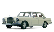 1970奔驰300 SEL 6.3 汽车模型 奥拓阿76141 1：18 米色