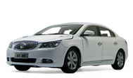 别克新君越 汽车模型 1:18 上海通用别克原厂 白色