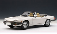 敞篷捷豹XJ-S 汽车模型 autoart 1：18  白色 73571