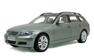 宝马330旅行车 汽车模型 1：18 德国原厂394359