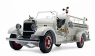 1935年消防车 汽车模型 一鸣 1：18 白色