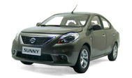 东风日产 尼桑阳光 汽车模型  NISSAN SUNNY 1:18 金色