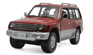 1998三菱帕杰罗4门  汽车模型